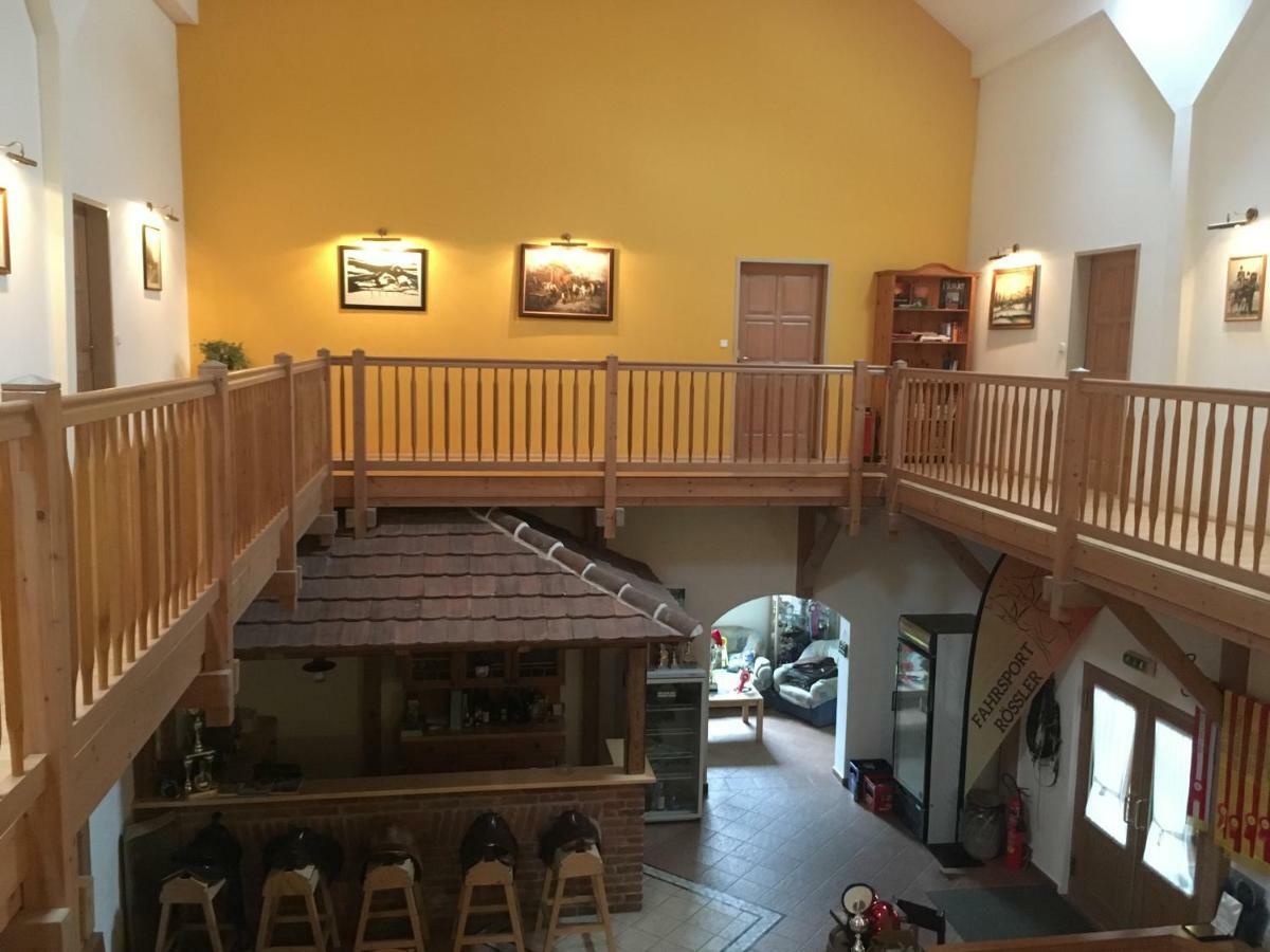 Reiterhof Roessler Villa Poppendorf im Burgenland Eksteriør bilde